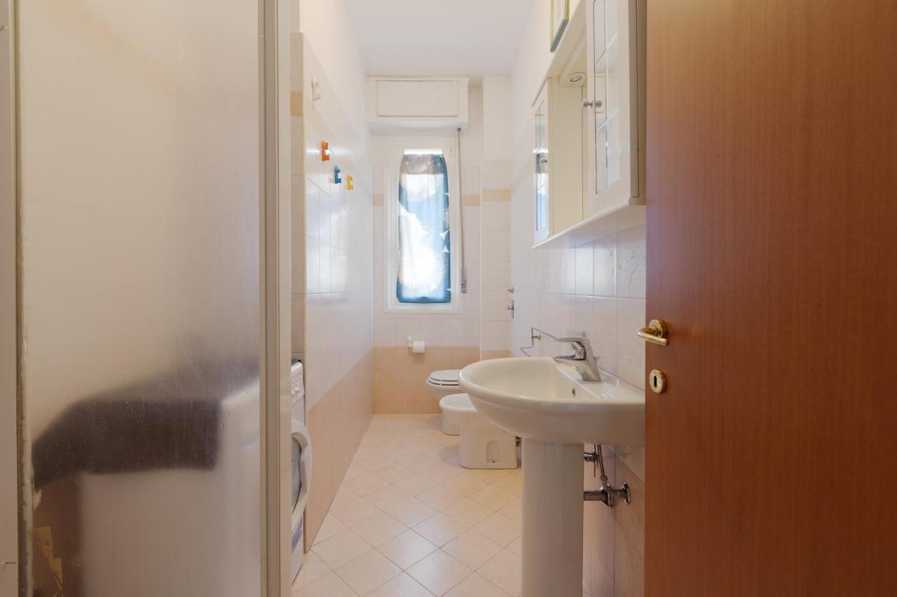 Apartment With Balcony - 50 M Far From M1 Pasteur Milan Extérieur photo