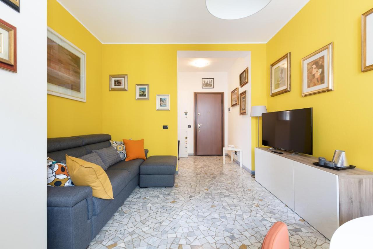 Apartment With Balcony - 50 M Far From M1 Pasteur Milan Extérieur photo